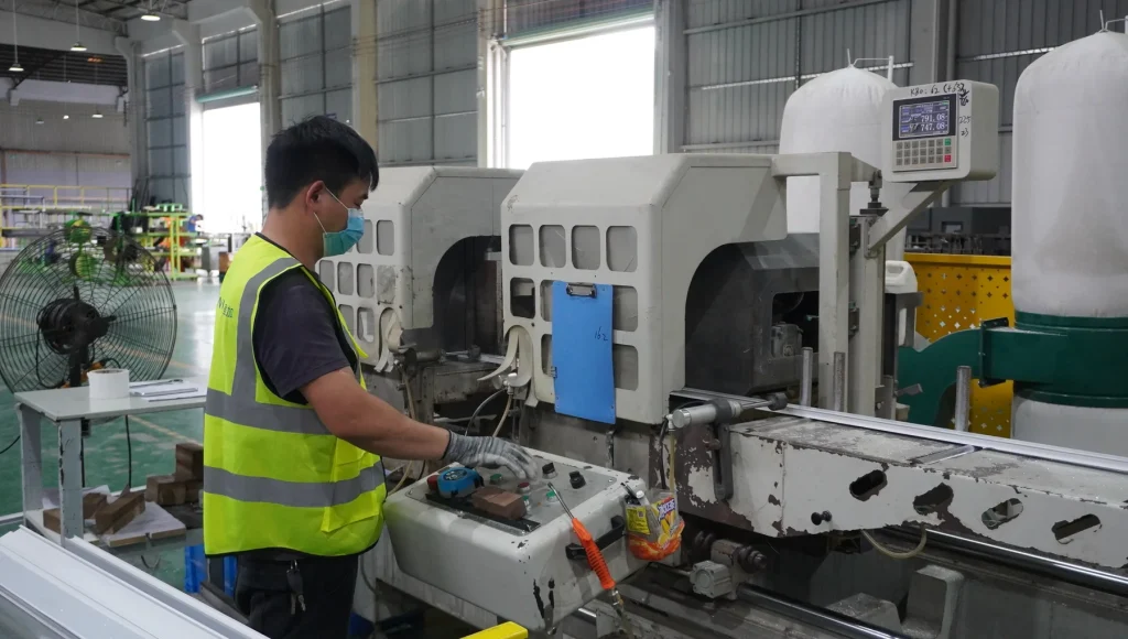 Cutting & machining